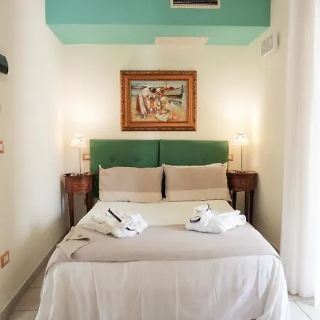 Alojamento de Acomodação e Pequeno-almoço Al Borgo 4*