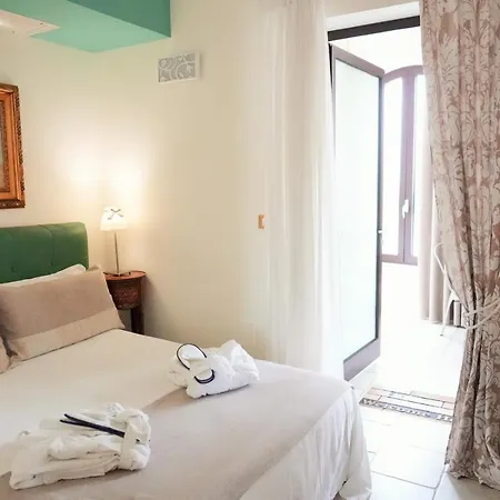 Al Borgo Alojamento de Acomodação e Pequeno-almoço Gioia Del Colle