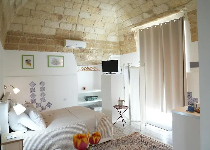 Al Borgo فندق مبيت وإفطار جويا ديل كولي